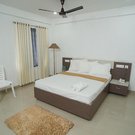Sn Rooms Perumpavur ภายนอก รูปภาพ