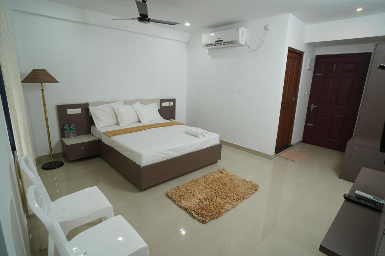 Sn Rooms Perumpavur ภายนอก รูปภาพ