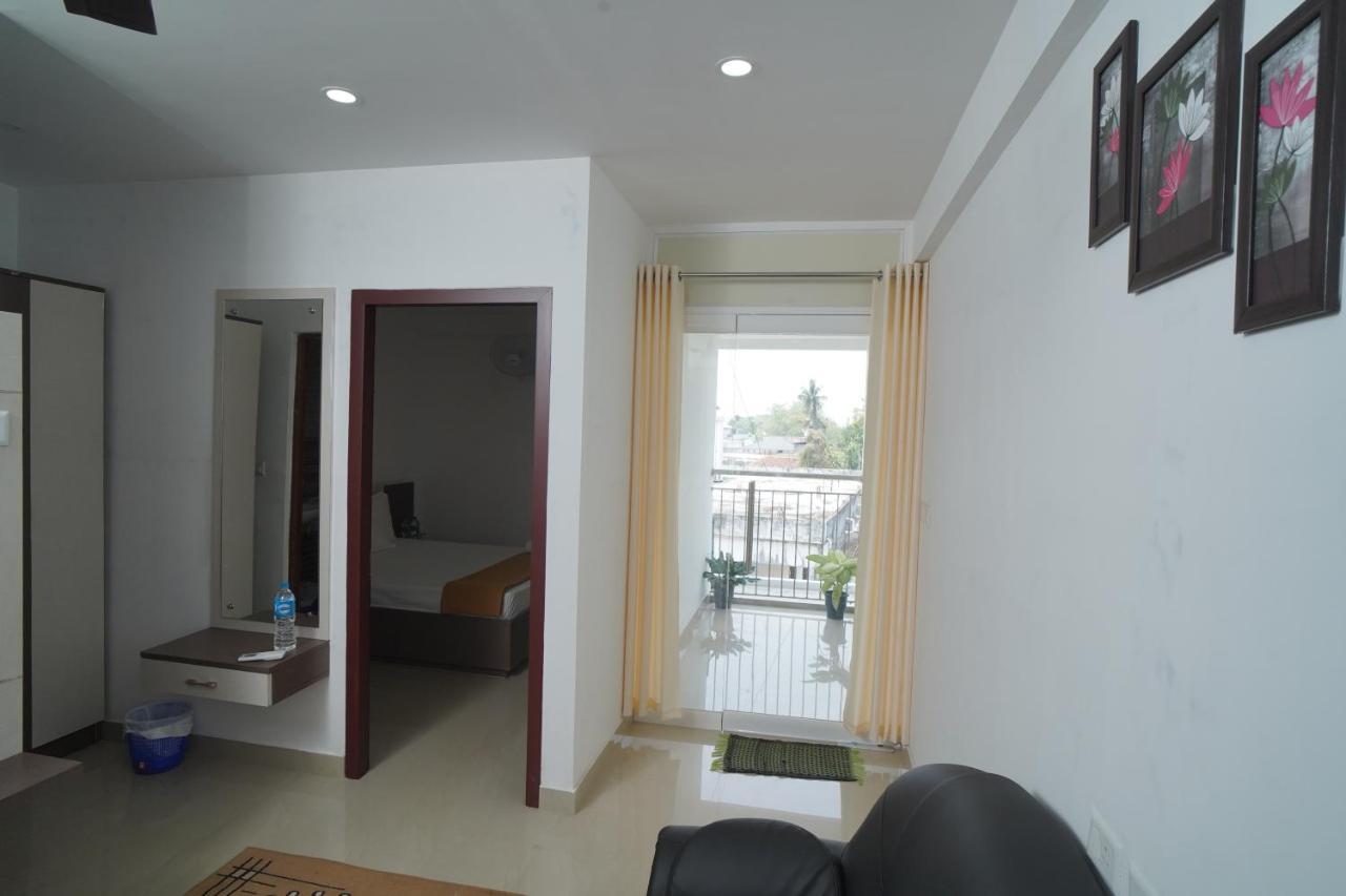 Sn Rooms Perumpavur ภายนอก รูปภาพ