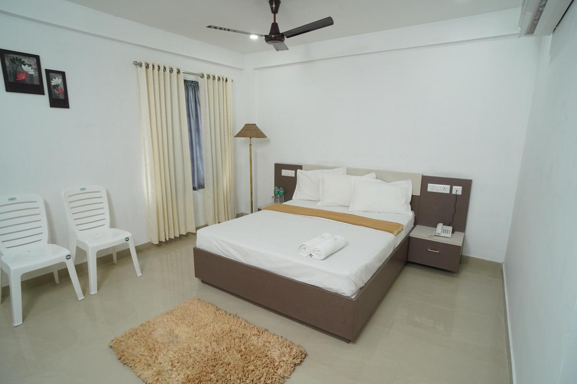 Sn Rooms Perumpavur ภายนอก รูปภาพ